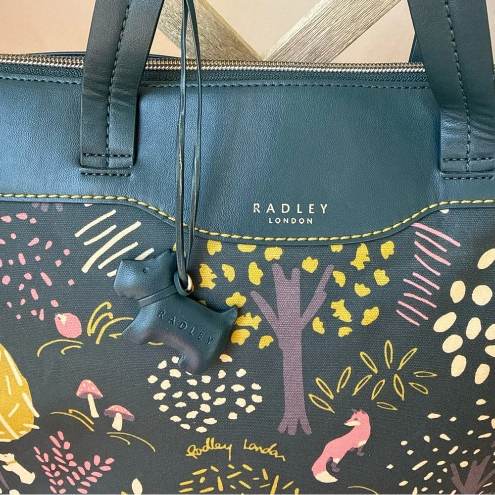 Radley London Epping Forest Tote Bag Navy Woodland Fox Mushroom Scottie Charm - Picture 3 of 15